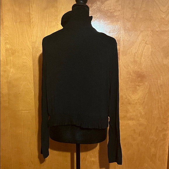 The Pyramid Collection Large Black Ruffled Cardigan - Picture 4 of 4